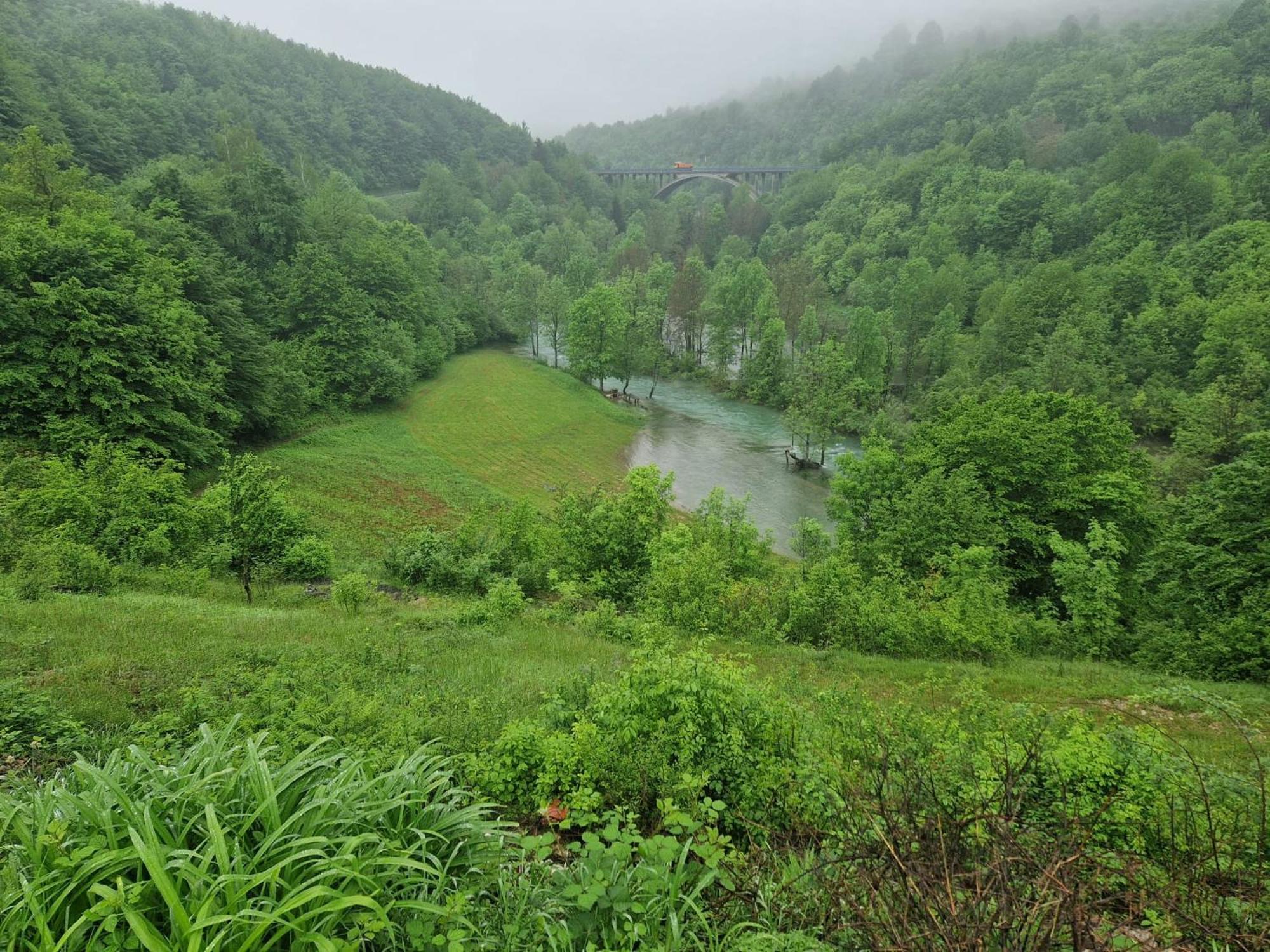 スモーヤナクPlitvice Zgアパートメント エクステリア 写真