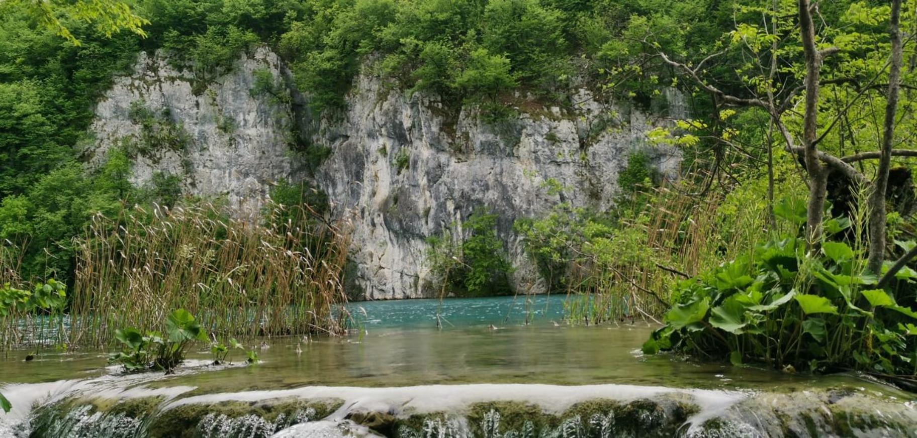 スモーヤナクPlitvice Zgアパートメント エクステリア 写真